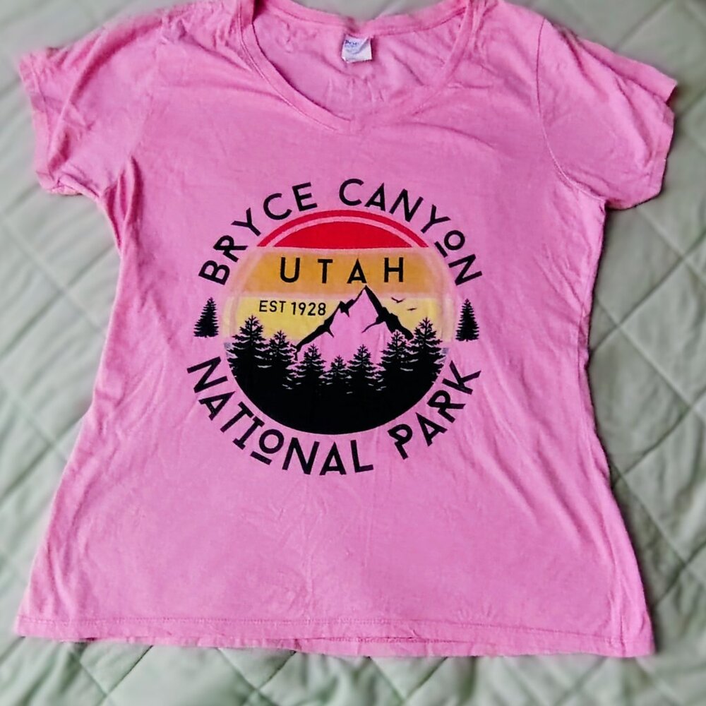 Bryce Canyon National Park Ladies Top Size Large